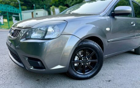 KIA Rio II, 2009 год, 385 000 рублей, 18 фотография
