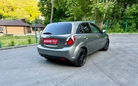 KIA Rio II, 2009 год, 385 000 рублей, 10 фотография
