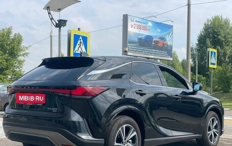 Lexus RX IV рестайлинг, 2024 год, 6 890 000 рублей, 5 фотография