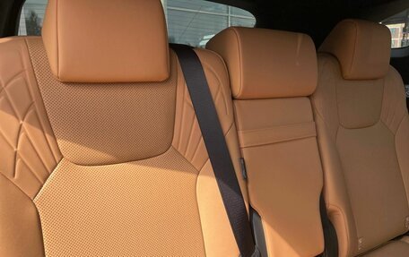 Lexus RX IV рестайлинг, 2024 год, 6 890 000 рублей, 21 фотография