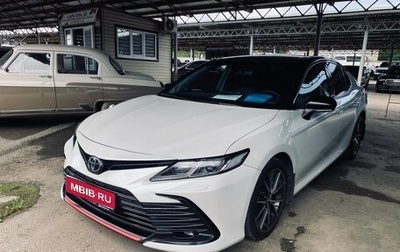 Toyota Camry, 2021 год, 3 400 000 рублей, 1 фотография