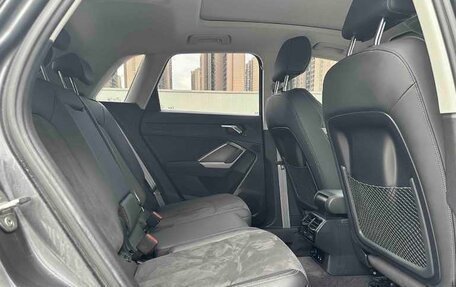 Audi Q3, 2023 год, 2 690 000 рублей, 15 фотография