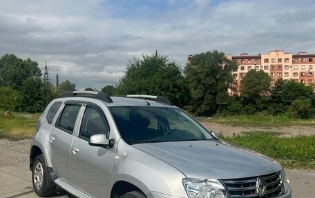 Renault Duster I рестайлинг, 2014 год, 1 000 000 рублей, 2 фотография