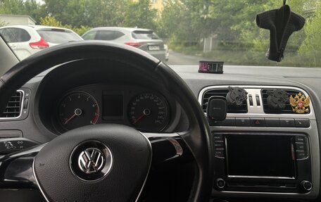 Volkswagen Polo VI (EU Market), 2017 год, 1 090 000 рублей, 8 фотография
