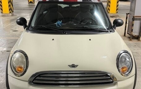 MINI Hatch, 2010 год, 800 000 рублей, 3 фотография