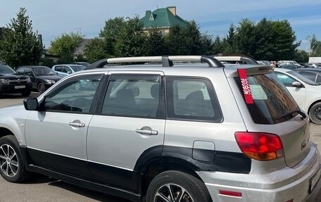 Mitsubishi Outlander III рестайлинг 3, 2003 год, 290 000 рублей, 4 фотография