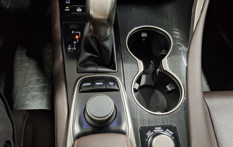 Lexus RX IV рестайлинг, 2019 год, 4 749 000 рублей, 25 фотография