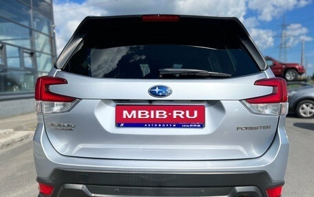 Subaru Forester, 2019 год, 2 970 000 рублей, 9 фотография