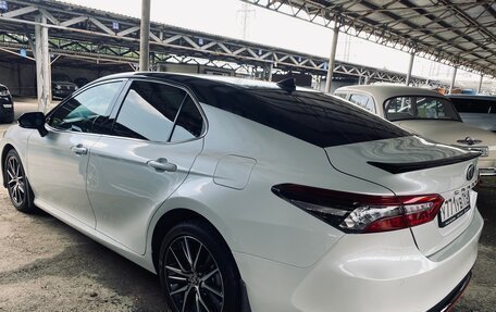 Toyota Camry, 2021 год, 3 400 000 рублей, 6 фотография