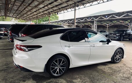 Toyota Camry, 2021 год, 3 400 000 рублей, 4 фотография