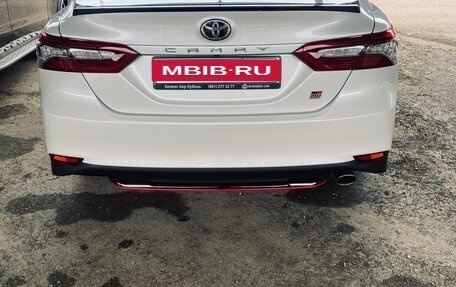 Toyota Camry, 2021 год, 3 400 000 рублей, 8 фотография