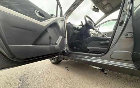 Toyota Yaris III рестайлинг, 2008 год, 570 000 рублей, 16 фотография