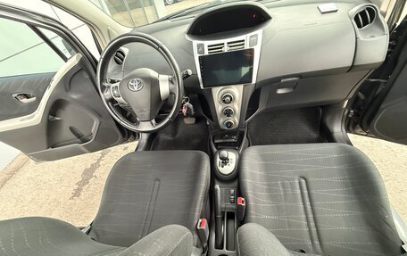 Toyota Yaris III рестайлинг, 2008 год, 570 000 рублей, 19 фотография