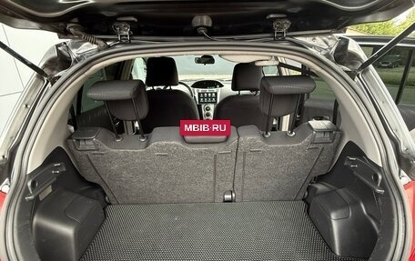 Toyota Yaris III рестайлинг, 2008 год, 570 000 рублей, 35 фотография