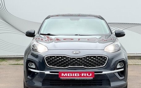 KIA Sportage IV рестайлинг, 2020 год, 2 200 000 рублей, 2 фотография