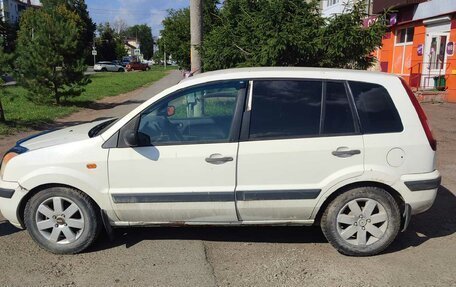 Ford Fusion I, 2006 год, 300 000 рублей, 1 фотография