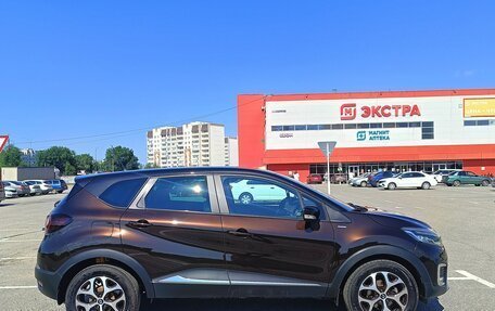 Renault Kaptur I рестайлинг, 2018 год, 1 555 000 рублей, 3 фотография