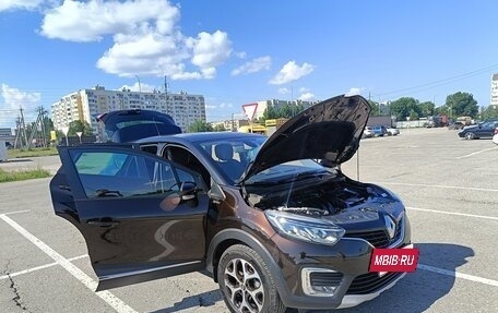 Renault Kaptur I рестайлинг, 2018 год, 1 555 000 рублей, 26 фотография