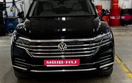 Volkswagen Touareg III, 2020 год, 5 550 000 рублей, 3 фотография