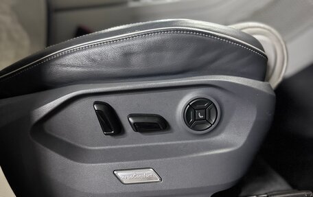 Volkswagen Touareg III, 2020 год, 5 550 000 рублей, 19 фотография