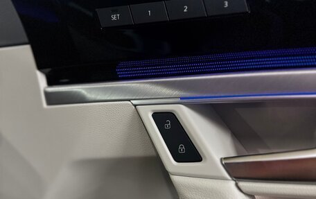Volkswagen Touareg III, 2020 год, 5 550 000 рублей, 20 фотография