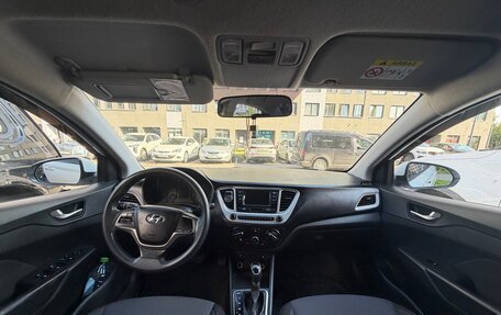 Hyundai Solaris II рестайлинг, 2019 год, 900 000 рублей, 7 фотография