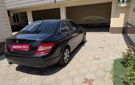 Mercedes-Benz C-Класс, 2010 год, 1 200 000 рублей, 3 фотография