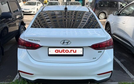Hyundai Solaris II рестайлинг, 2019 год, 900 000 рублей, 3 фотография