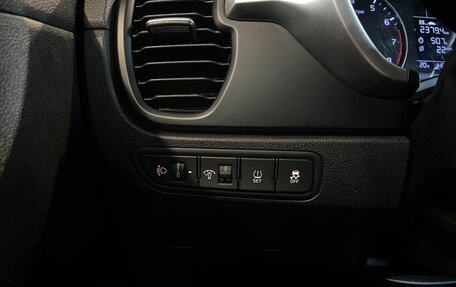 KIA Rio IV, 2021 год, 1 370 000 рублей, 32 фотография