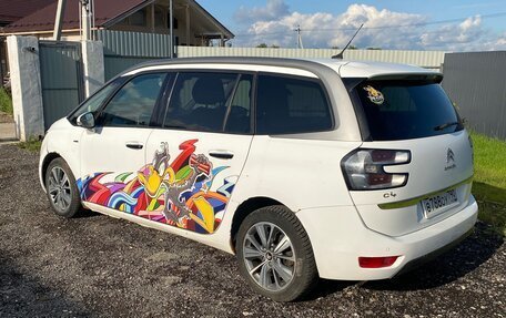 Citroen C4 Picasso II рестайлинг, 2014 год, 600 000 рублей, 3 фотография