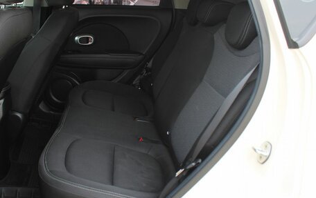 KIA Soul II рестайлинг, 2018 год, 1 599 000 рублей, 19 фотография