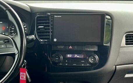 Mitsubishi Outlander III рестайлинг 3, 2012 год, 1 249 000 рублей, 15 фотография