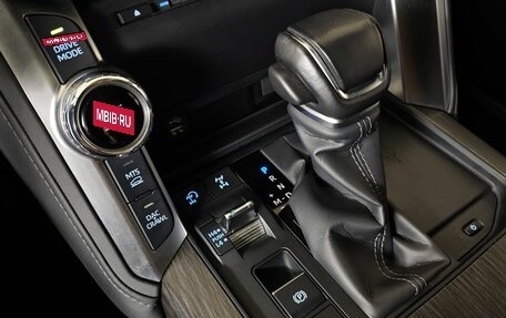 Toyota Land Cruiser, 2023 год, 12 497 000 рублей, 26 фотография