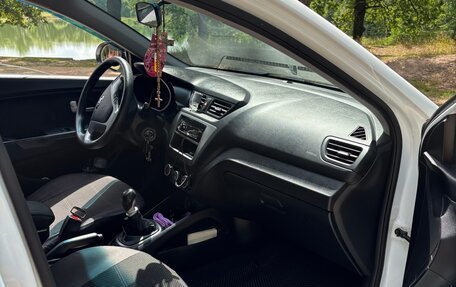 KIA Rio III рестайлинг, 2015 год, 1 050 000 рублей, 23 фотография