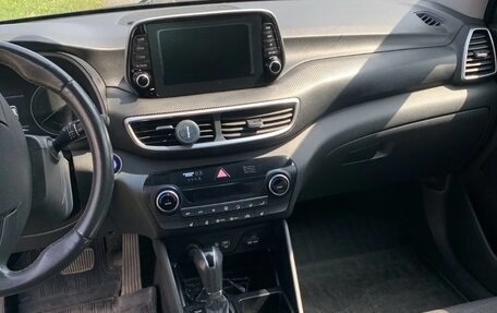 Hyundai Tucson III, 2018 год, 2 600 000 рублей, 5 фотография