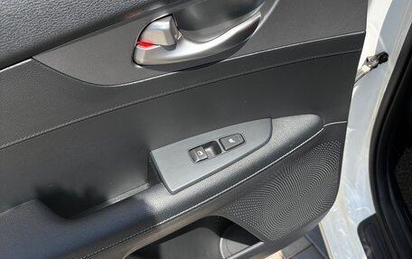 KIA K3, 2020 год, 2 250 000 рублей, 18 фотография