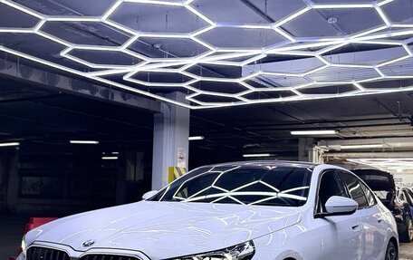 BMW 5 серия, 2025 год, 8 190 000 рублей, 3 фотография