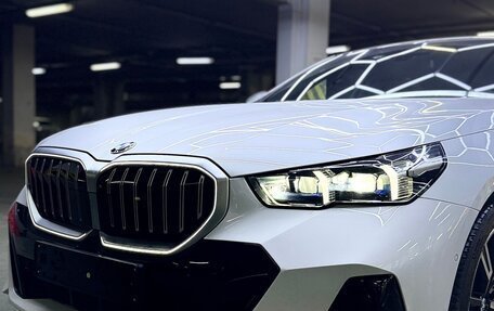 BMW 5 серия, 2025 год, 8 190 000 рублей, 13 фотография