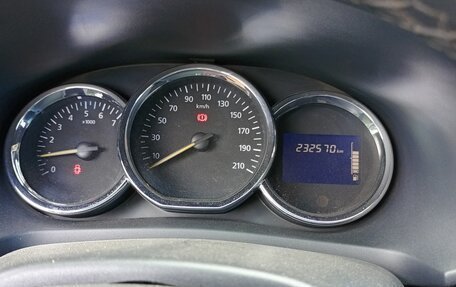 Renault Logan II, 2014 год, 650 000 рублей, 7 фотография