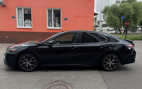 Toyota Camry, 2023 год, 3 500 000 рублей, 3 фотография