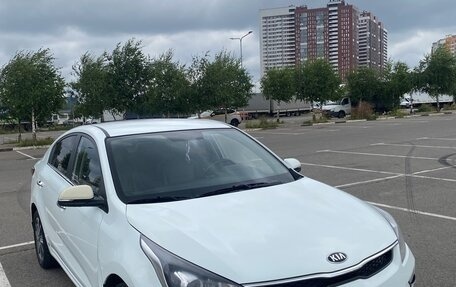 KIA Rio IV, 2018 год, 1 399 999 рублей, 2 фотография