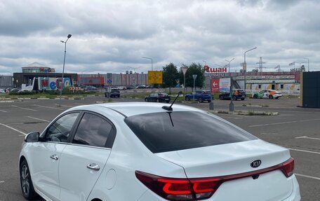 KIA Rio IV, 2018 год, 1 399 999 рублей, 5 фотография