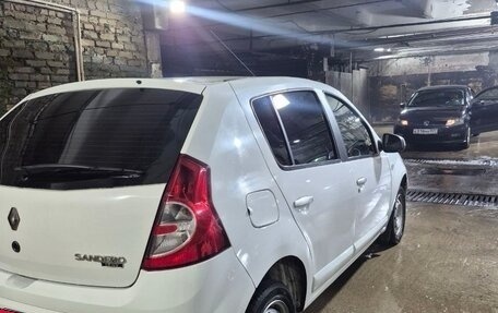 Renault Sandero I, 2013 год, 550 000 рублей, 6 фотография