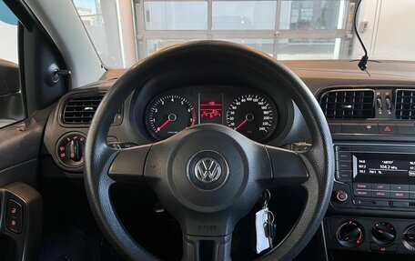 Volkswagen Polo VI (EU Market), 2011 год, 582 000 рублей, 10 фотография