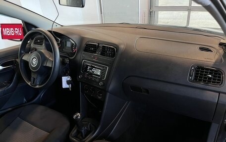 Volkswagen Polo VI (EU Market), 2011 год, 582 000 рублей, 12 фотография