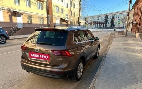 Volkswagen Tiguan II, 2017 год, 2 090 000 рублей, 5 фотография