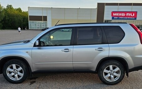 Nissan X-Trail, 2010 год, 1 050 000 рублей, 2 фотография