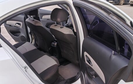 Chevrolet Cruze II, 2013 год, 550 000 рублей, 6 фотография
