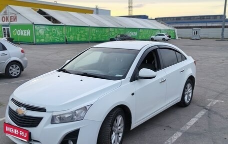 Chevrolet Cruze II, 2013 год, 550 000 рублей, 10 фотография