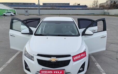 Chevrolet Cruze II, 2013 год, 550 000 рублей, 8 фотография